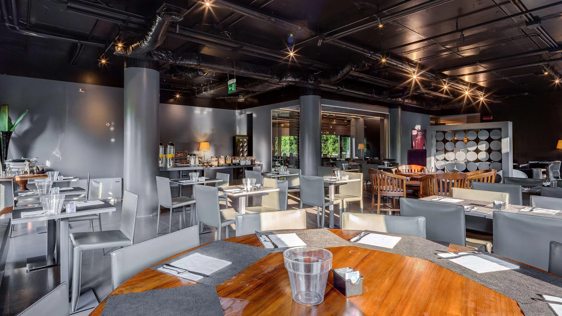 The Aries Hotel Vicenza 4*,  İtalya