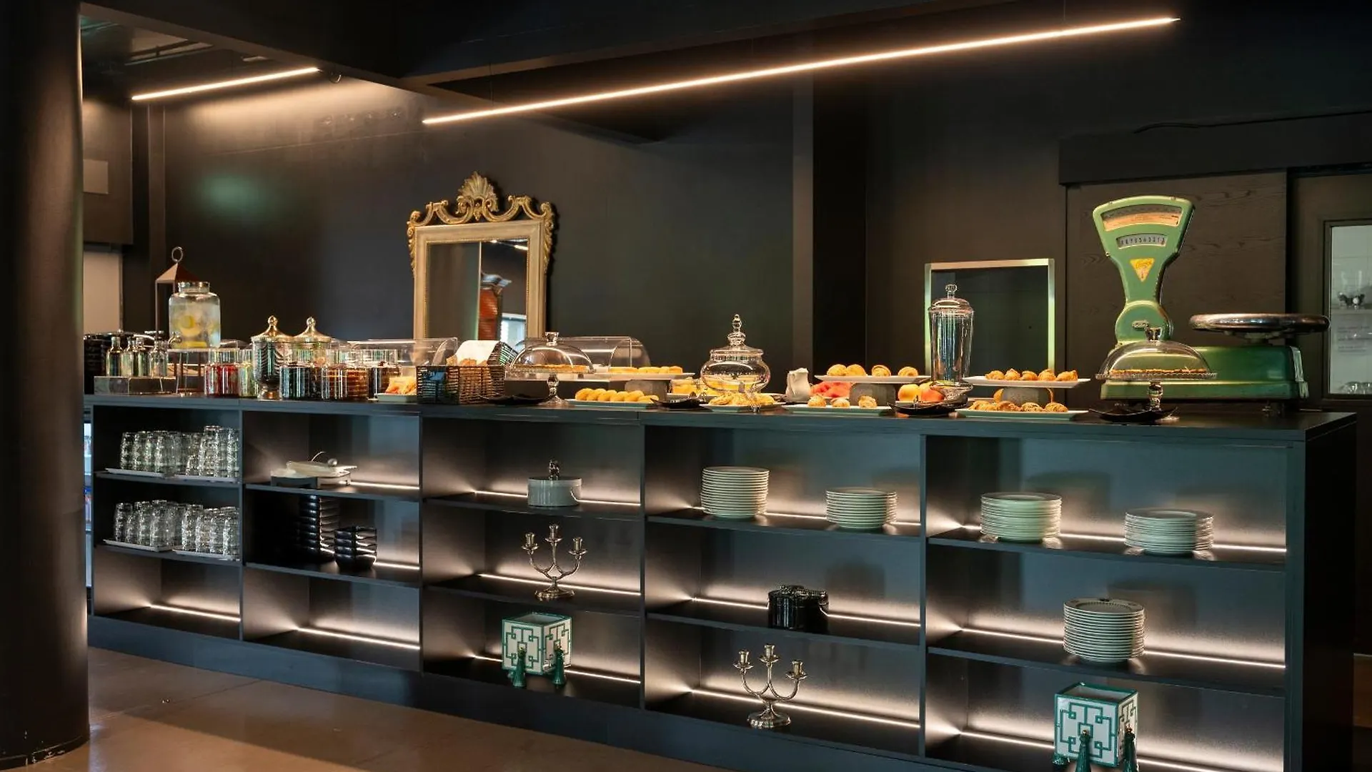 The Aries Hotel Vicenza
